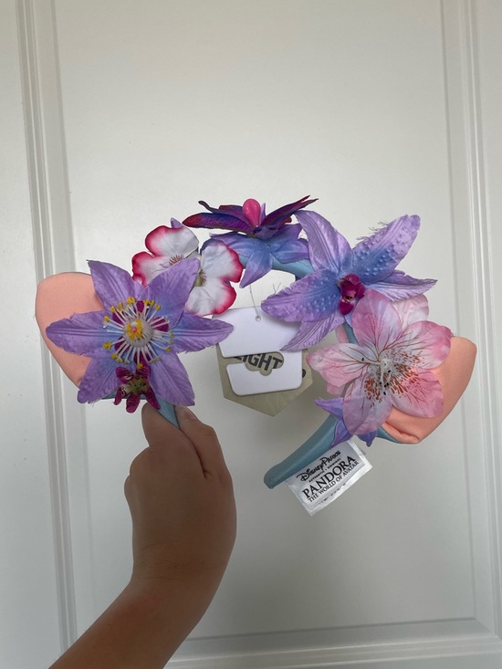 Disney Accessories - NWT Disney x Avatar Headband 🩵💜🩷